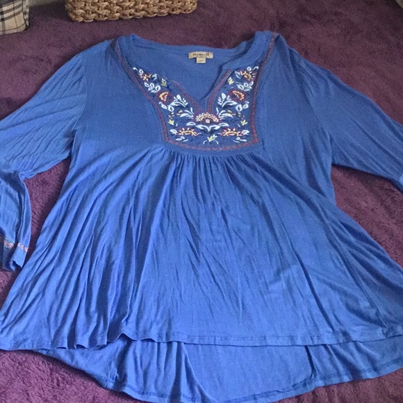 NWT Live & Let Live Beautiful Smocked Tunic Top - Picture 8 of 16